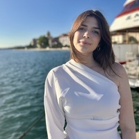 Paula L.