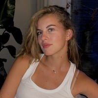 Ana R.