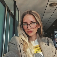 Anika G.