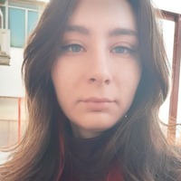 Stela K.