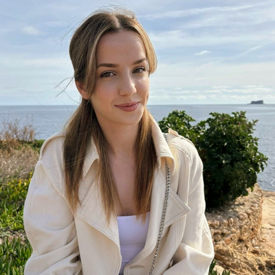 Ana Š.