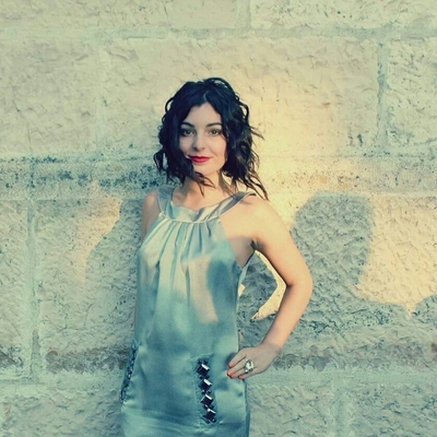 Emili