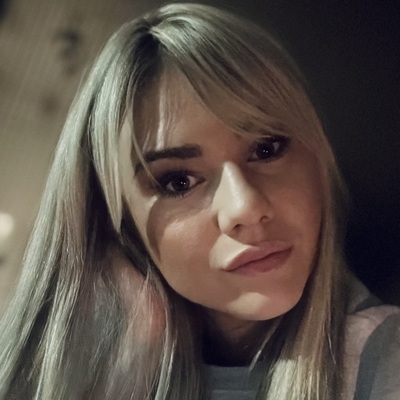 Daniela B.