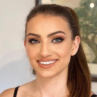 Ana D.