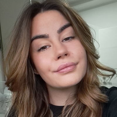 Lara K.