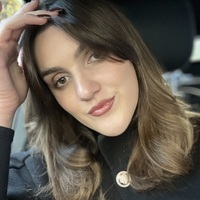 Nina C.