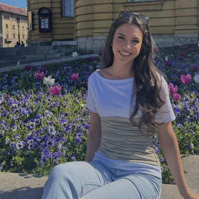 Nikolina M.