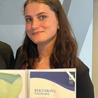 Ana F.